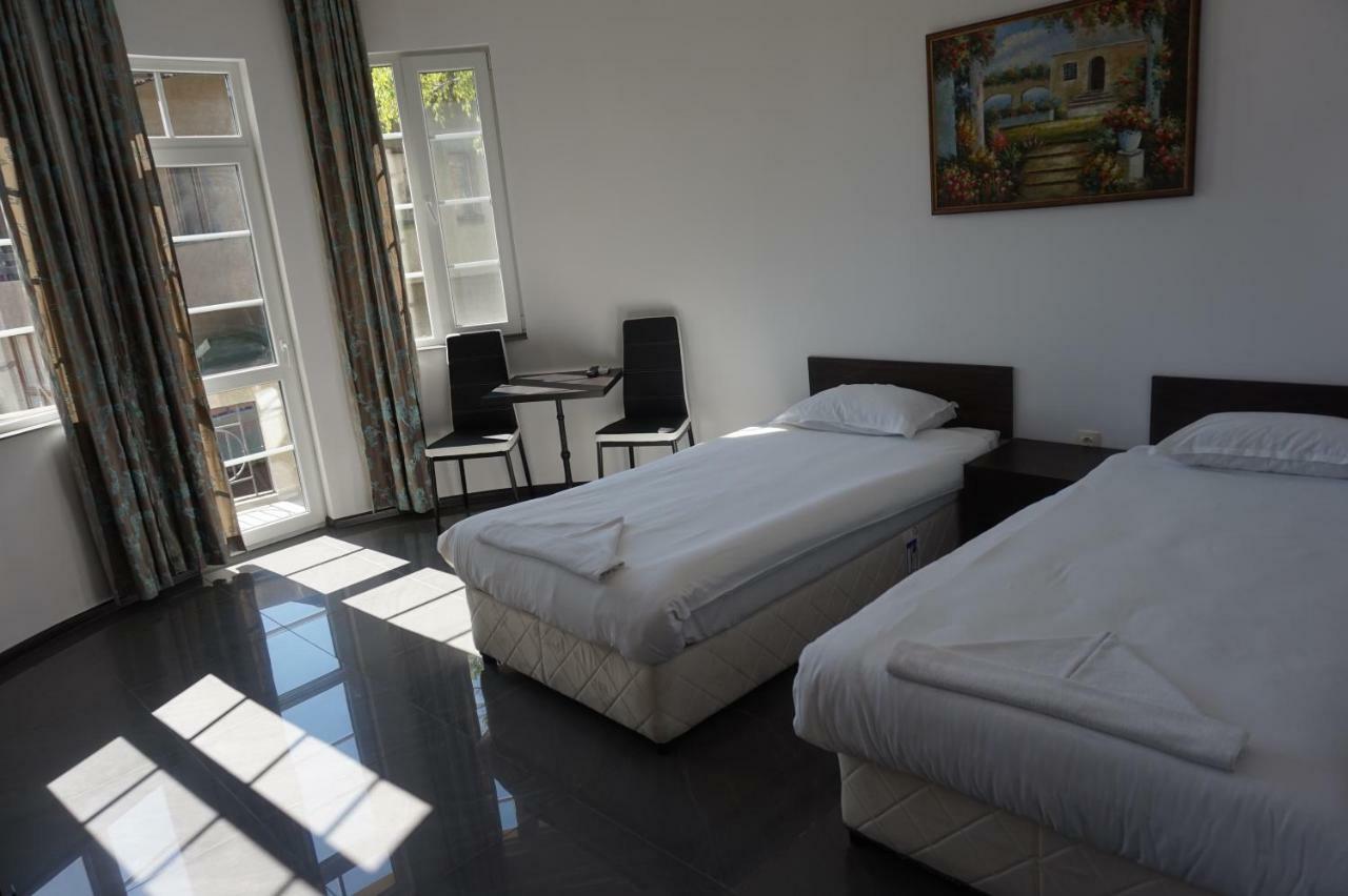 Seaside Guest Rooms Burgas Stad Buitenkant foto