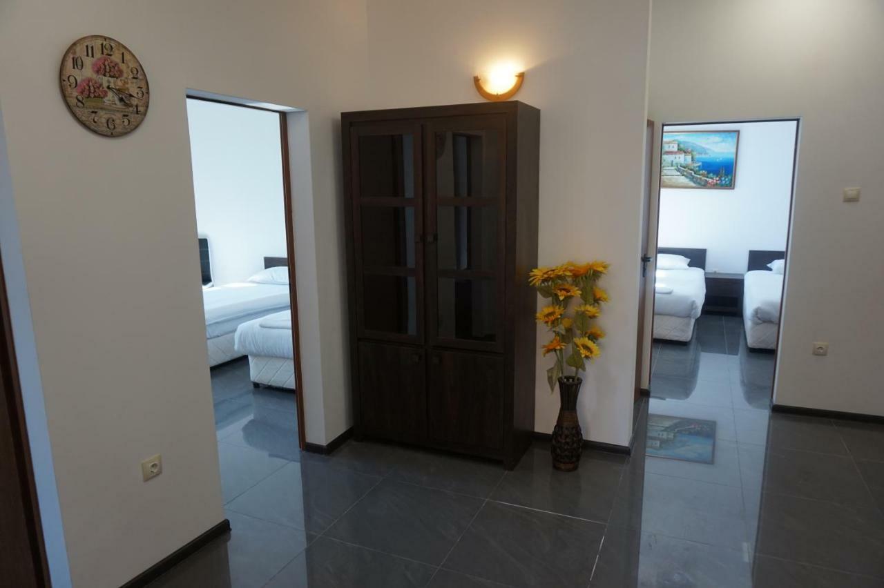 Seaside Guest Rooms Burgas Stad Buitenkant foto