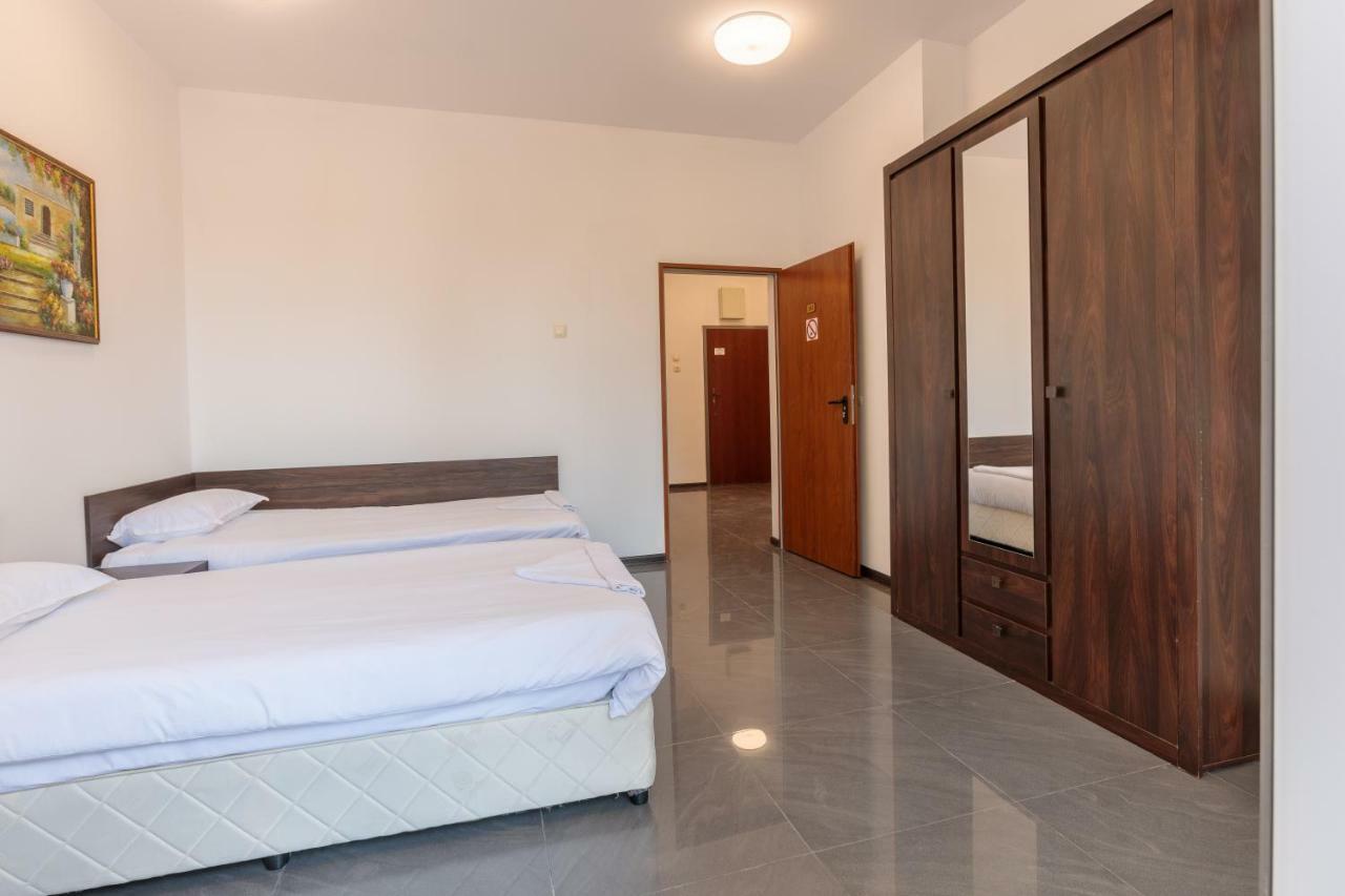 Seaside Guest Rooms Burgas Stad Buitenkant foto